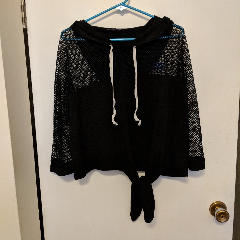 Hooded cropped mesh top